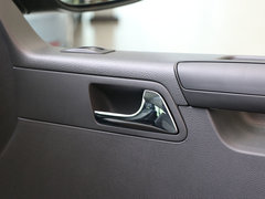 凯路威 2014款 2.0TSI DCT 四驱舒适版 9座