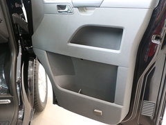 凯路威 2014款 2.0TSI DCT 四驱舒适版 9座
