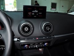奥迪A3 2014款 Sportback 35 TFSI 舒适型