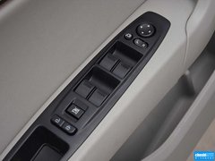 奔腾B90 2014款 2.0T 自动 豪华型