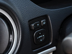 大7 SUV 2014款 2.2T 自动 四驱旗舰型 5座