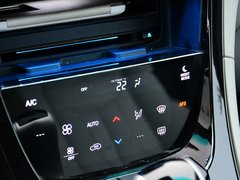 大7 SUV 2014款 2.2T 自动 四驱旗舰型 5座