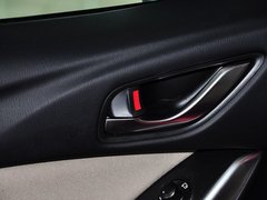 阿特兹 2014款 2.0L 自动 蓝天时尚型