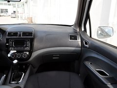 景逸X3 2014款 1.5L 手动 舒适型 5座