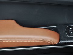 300C 2014款 3.0L 自动 卓越版