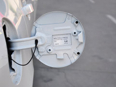 宝骏610 2014款 1.5L 自动 舒适型