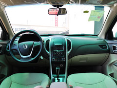宝骏610 2014款 1.5L 自动 舒适型