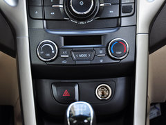 宝骏610 2014款 1.5L 手动 舒适型
