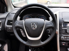 宝骏610 2014款 1.5L 自动 豪华型