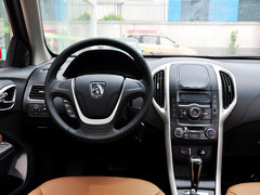 宝骏610 2014款 1.5L 自动 豪华型