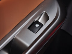 宝骏610 2014款 1.5L 自动 豪华型