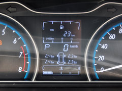 宝骏610 2014款 1.5L 自动 豪华型