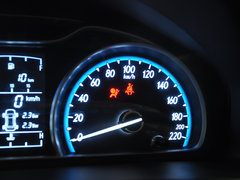 宝骏610 2014款 1.5L 自动 豪华型