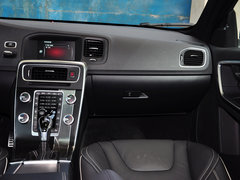 沃尔沃S60（进口） 2014款 改款 2.0T 自动 T5 个性运动版