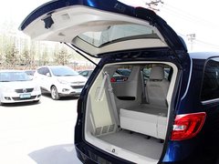别克GL8 2014款 2.4L 自动 CT豪华商务舒适版 7座