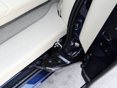别克GL8 2014款 2.4L 自动 CT豪华商务舒适版 7座