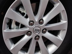 别克GL8 2014款 2.4L 自动 LT豪华商务行政版 7座