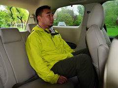 别克GL8 2014款 3.0L 自动 GT豪华商务豪雅版 7座