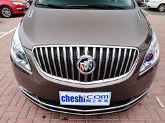 别克GL8 2014款 3.0L 自动 XT豪华商务旗舰版 7座