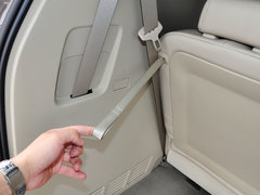 别克GL8 2014款 3.0L 自动 XT豪华商务旗舰版 7座