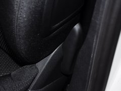 标致2008 2014款 1.6L 手动 时尚版 5座