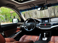 歌诗图 2014款 3.0 自动 AWD 尊贵导航版