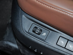 DS 5 2014款 1.6T 自动 尊享版THP200