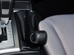 帕杰罗-劲畅 2014款 3.0L 自动 四驱行政版 7座
