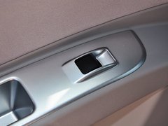 帕杰罗-劲畅 2014款 3.0L 自动 四驱行政版 7座