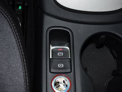 奥迪Q3 2014款 30 TFSI 进取型 5座