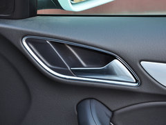 奥迪Q3 2014款 30 TFSI 舒适型 5座