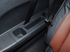 上汽大通MAXUS G10 2014款 2.0T 自动 豪华行政版 7座
