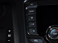 上汽大通MAXUS G10 2014款 2.0T 自动 豪华行政版 7座