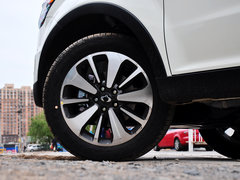 柯兰多 2014款 2.0L 汽油两驱自动典藏版 5座