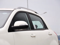 柯兰多 2014款 2.0L 汽油两驱自动典藏版 5座