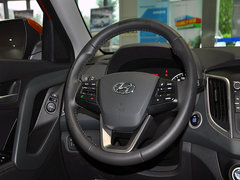 现代ix25 2015款 2.0L 自动 四驱尊贵型 GLX 5座