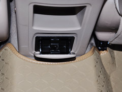 瑞虎3 2014款 1.6L CVT 尊尚版 5座