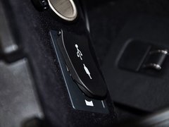雷克萨斯NX 2015款 300h 锋芒版 全驱 5座