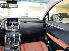 雷克萨斯NX 2015款 300h 锋芒版 全驱 5座