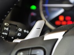 雷克萨斯NX 2015款 300h 锋芒版 全驱 5座