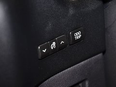 雷克萨斯NX 2015款 300h 锋芒版 全驱 5座