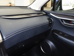 雷克萨斯NX 2015款 300h 锋芒版 全驱 5座
