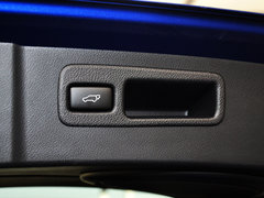 雷克萨斯NX 2015款 300h 锋芒版 全驱 5座