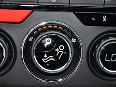 DS 6 2014款 1.6T 自动 尊享版THP200 5座