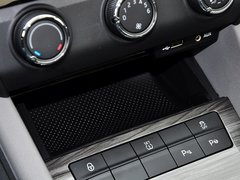 明锐 2015款 1.6L 自动 逸俊版