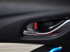 阿特兹 2014款 2.0L 自动 蓝天豪华版
