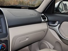 瑞虎3 2014款 1.6L 手动 智尚版 5座