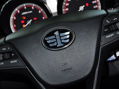 奔腾B70 2014款 1.8T 自动 运动尊享型