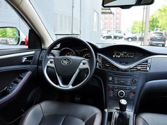 奔腾B70 2014款 2.0L 手动 豪华型