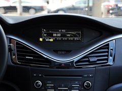 奔腾B70 2014款 2.0L 手动 豪华型